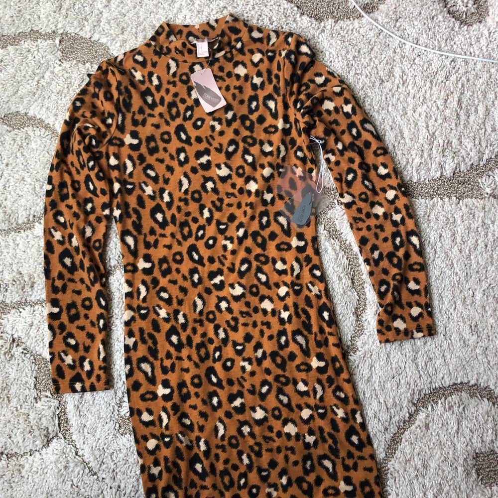 Leopard 🐆 print dress